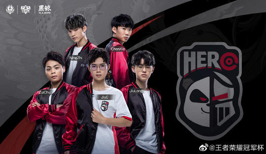 作为欧洲足 作为欧洲足