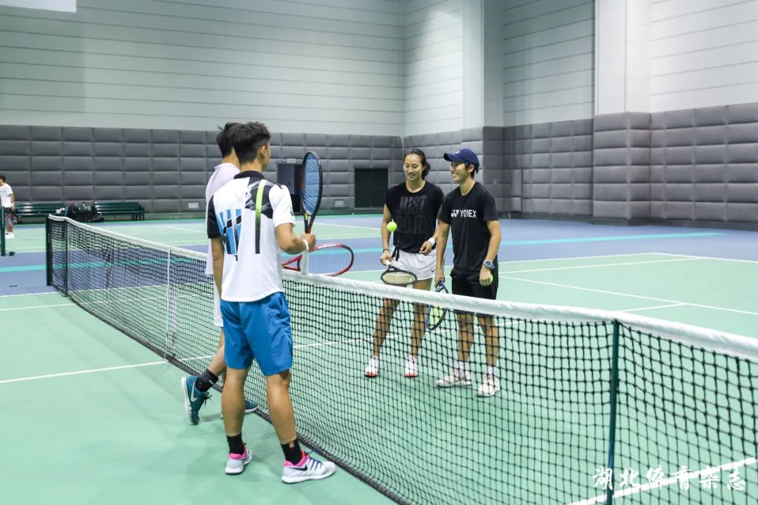 加上他带动 加上他带动