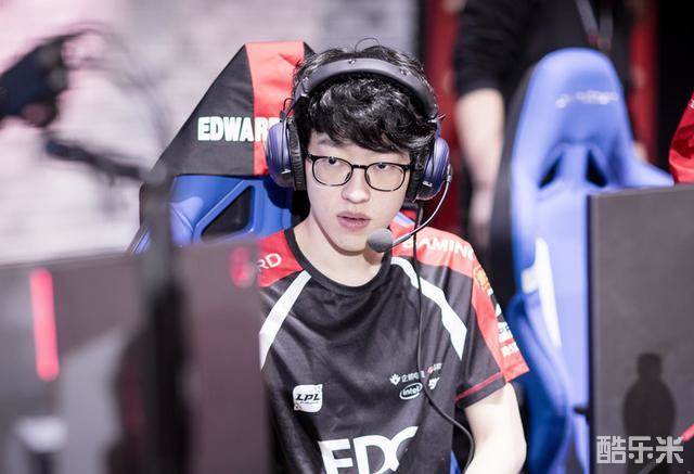 充满信心 充满信心