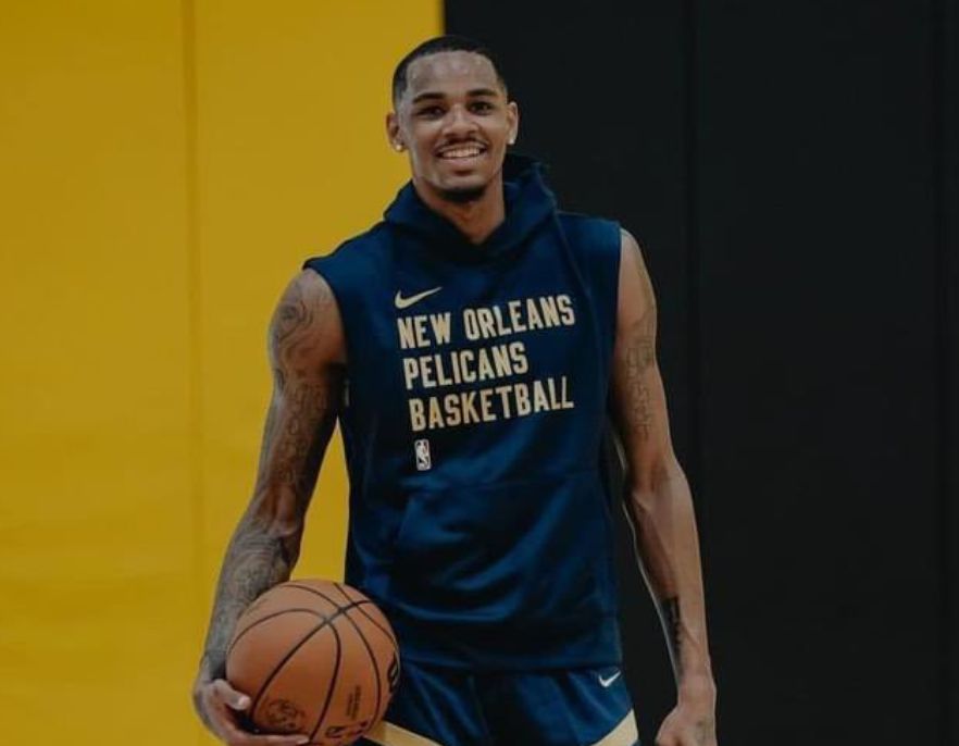 英冠往往立 英冠往往立